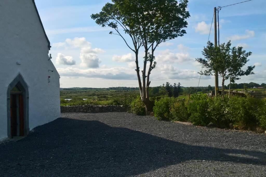 Tubber The Burren Art Gallery Built In 1798ヴィラ エクステリア 写真
