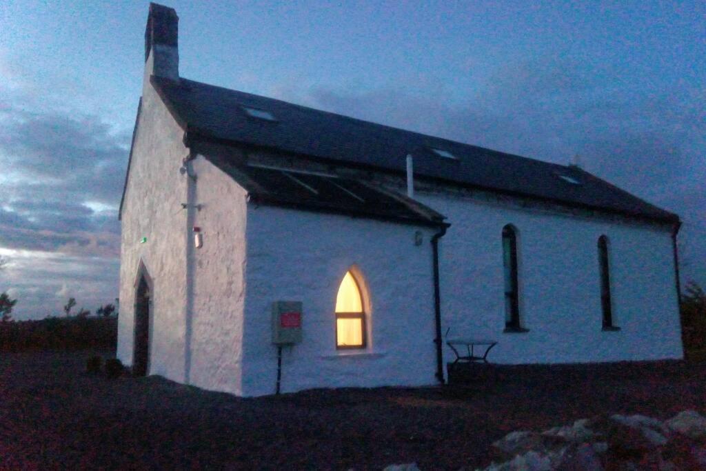 Tubber The Burren Art Gallery Built In 1798ヴィラ エクステリア 写真